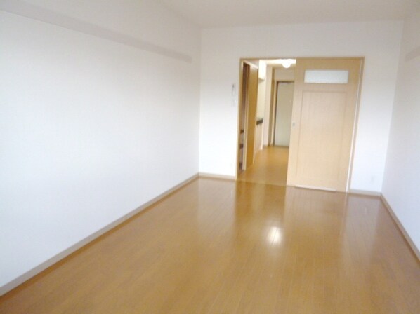 アムール百草園の物件内観写真